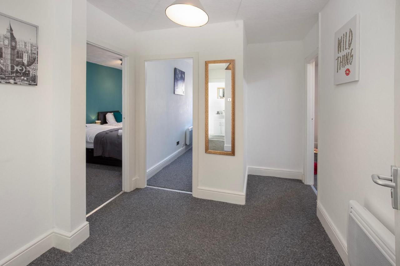 03 Springfield - Sleeps 4 Apartment Блекпул Екстериор снимка