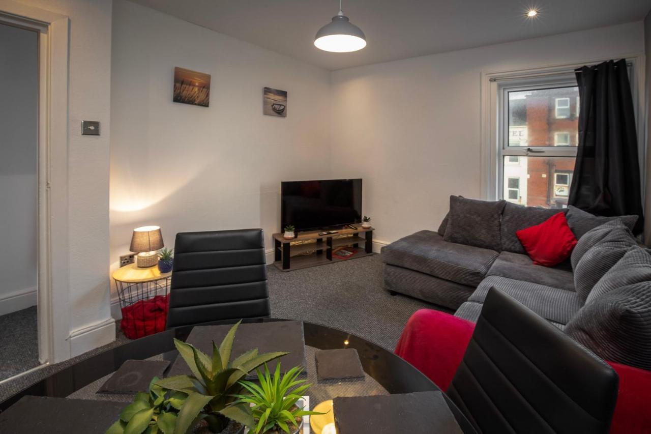 03 Springfield - Sleeps 4 Apartment Блекпул Екстериор снимка